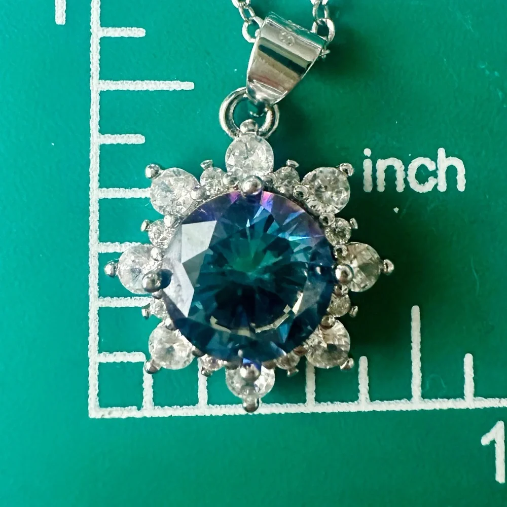 Crystal & Sterling Halo Glittering Starburst Pendant w Adjustable 925 17” Chain